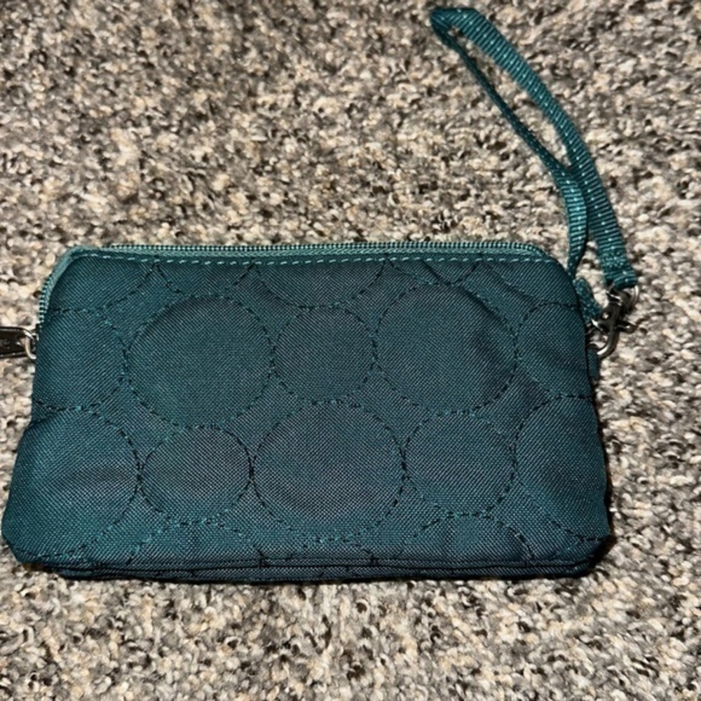Thirty one wristlet